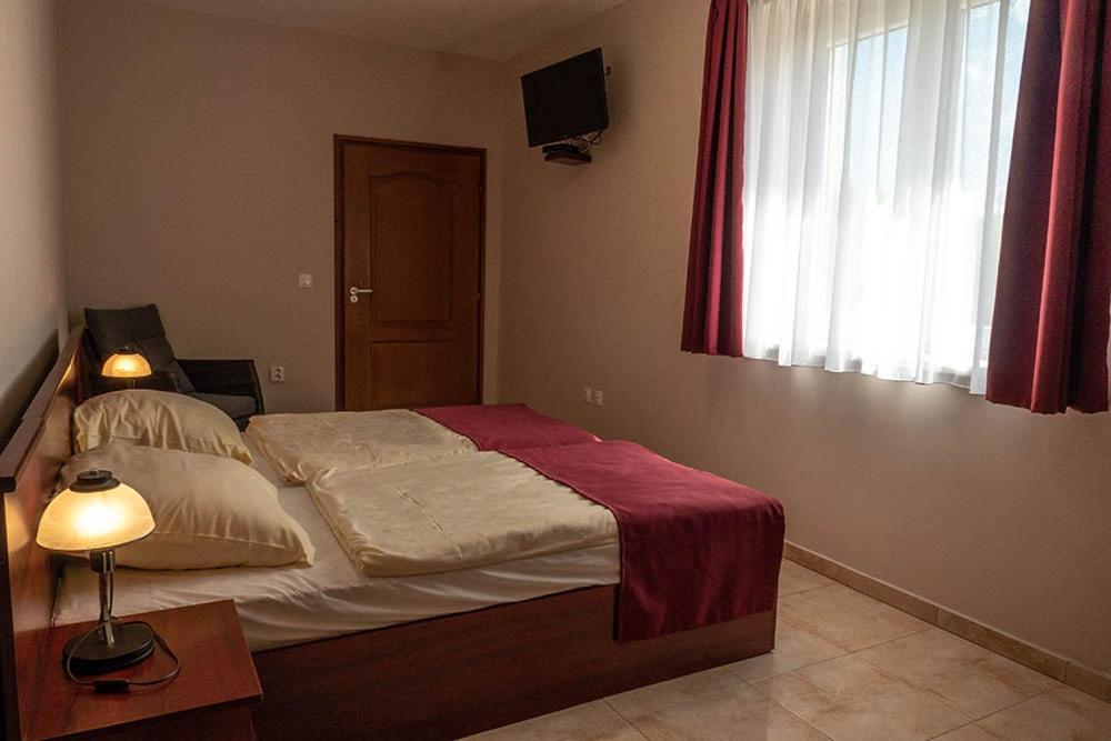 Bed and Breakfast Alsoszuha Lovas Vendeghaz Zewnętrze zdjęcie